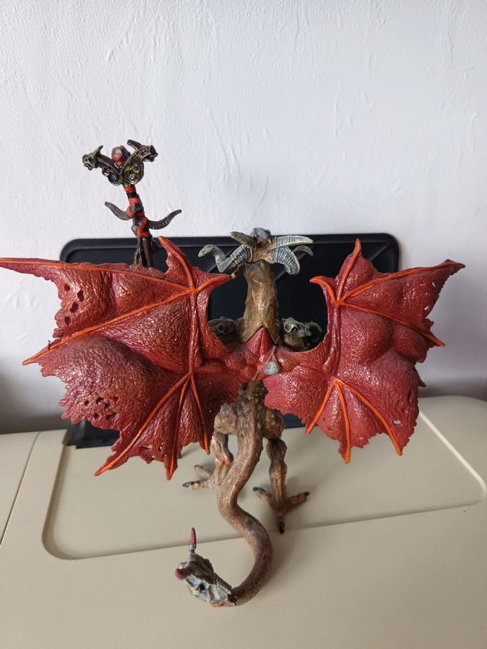 Figurine Plastoy Dragon debout avec lance 19cm - photo numéro 4