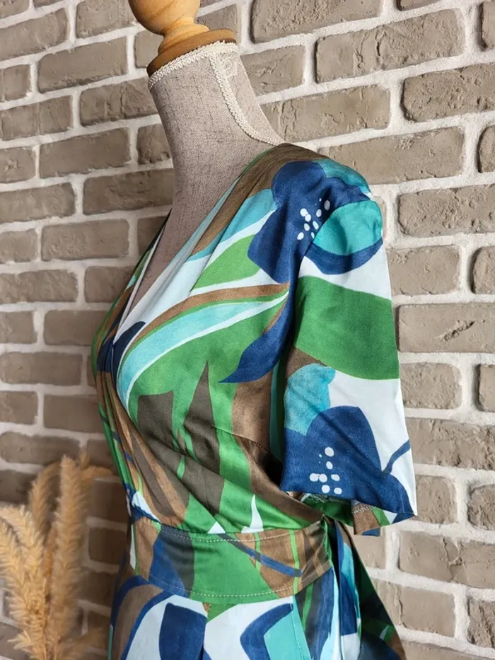 Magnifique robe satinée neuve Marie Méro - photo numéro 9