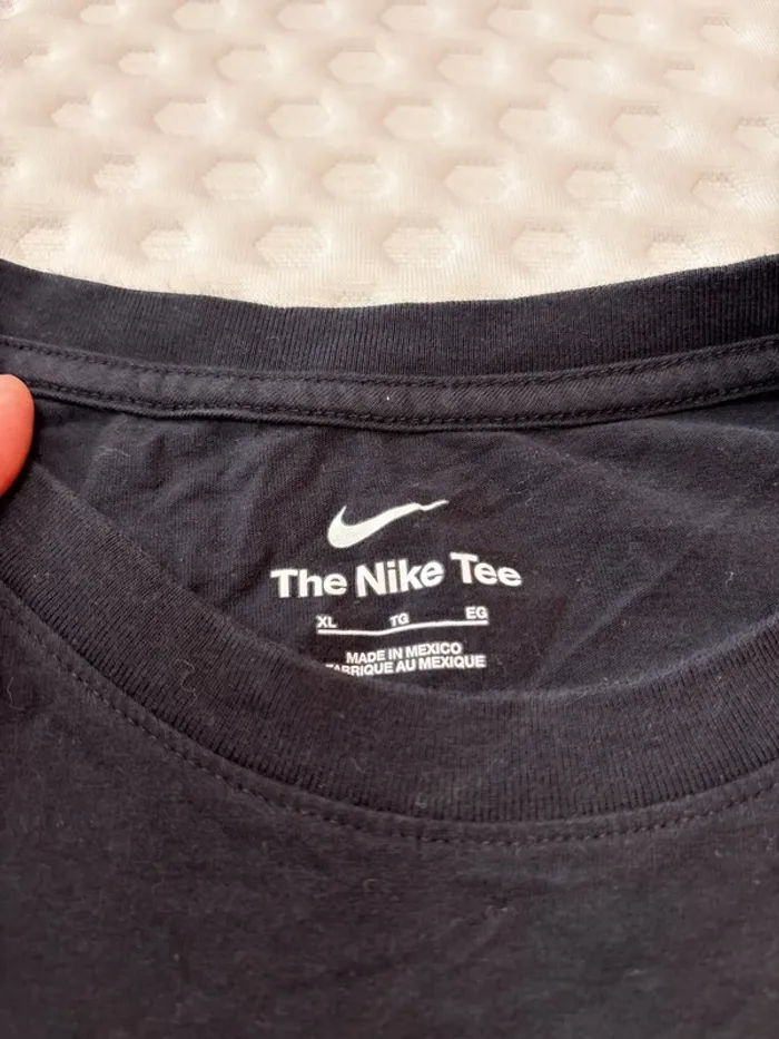 T-shirt manche courte pour homme Nike taille grand en XL noir - photo numéro 4