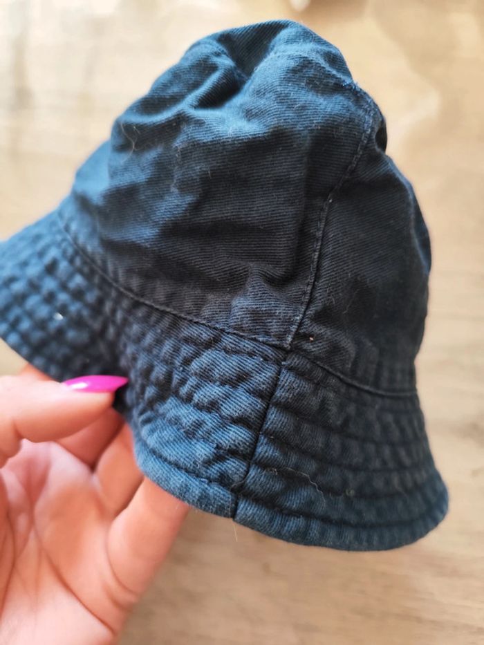 Chapeau bleu marine - photo numéro 2