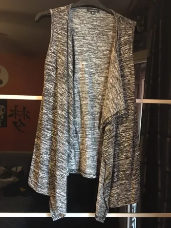 gilet sans manche gris chiné taille couleur