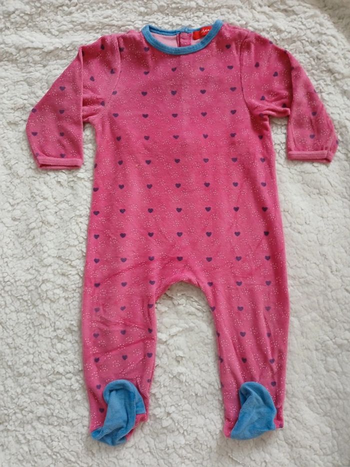 Lot de 4 pyjamas une pièce taille 18 mois - photo numéro 5