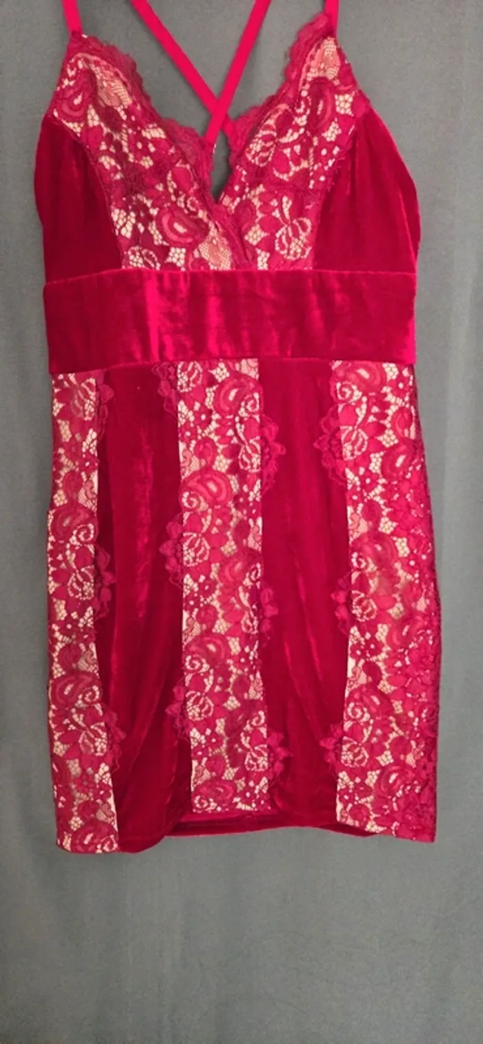 Mini robe taille 36 - photo numéro 2