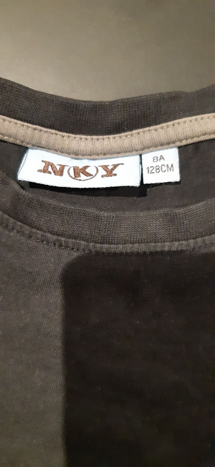 Pull noir - photo numéro 2