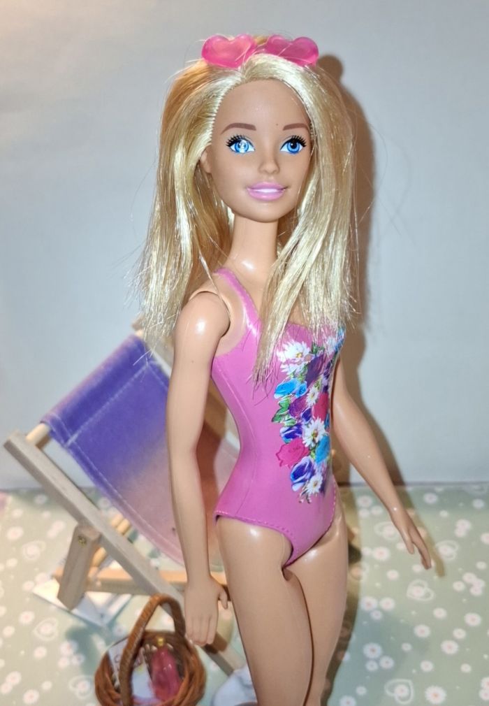 Barbie à la plage - photo numéro 9