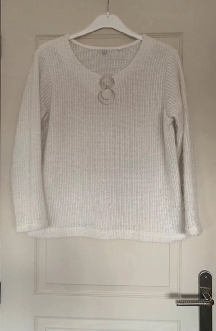 Pull blanc