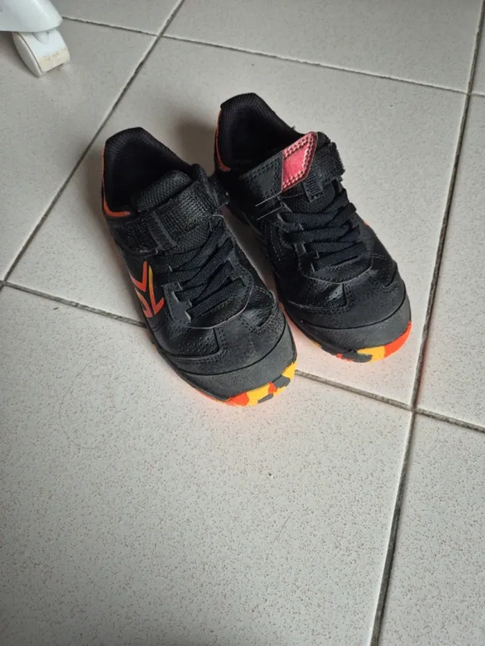 Basket decathlon taille 30