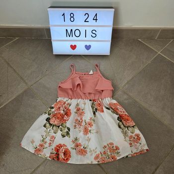 Robe fleurie 18 - 24 mois