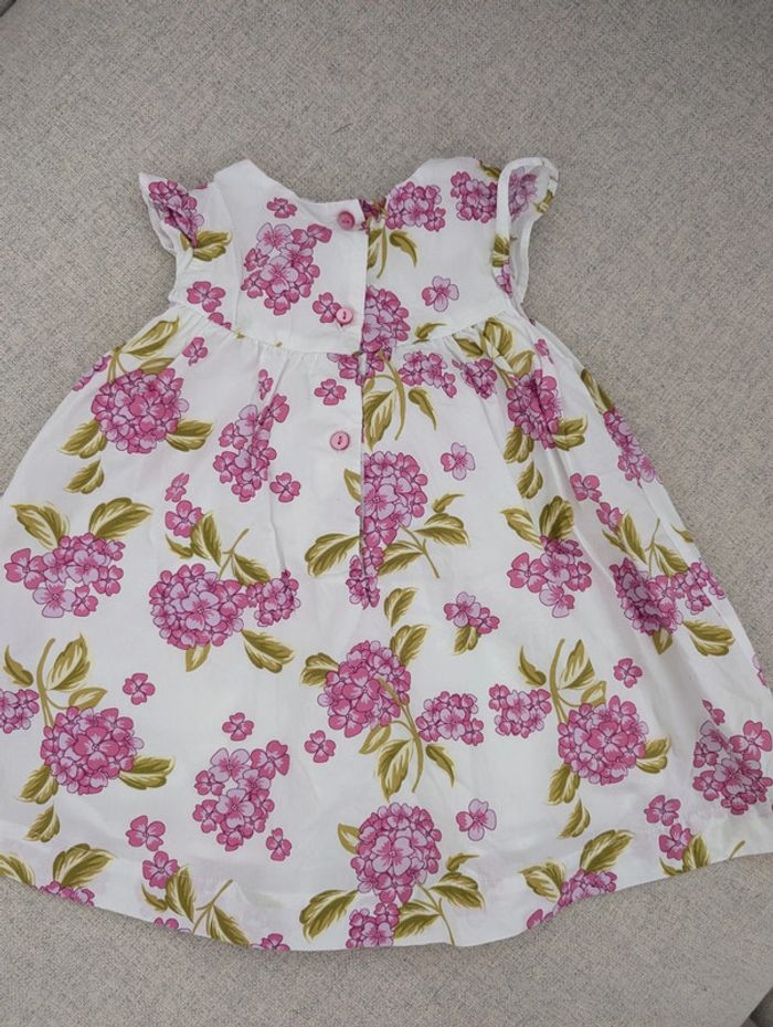 Robe fleurie 18mois - photo numéro 6