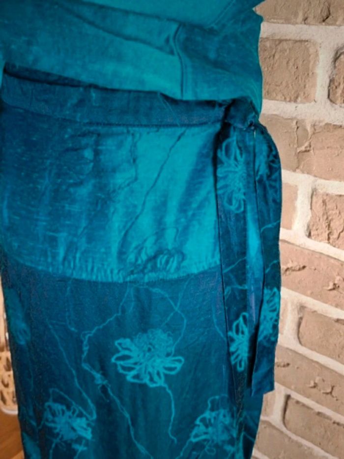 Ensemble tailleur chic et vintage années 80 haut et jupe bleu - photo numéro 6