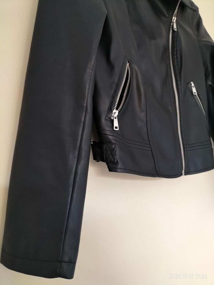 Veste simili cuir noir - photo numéro 3