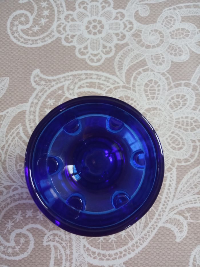 Joli Bougeoir en Verre Bleu vintage (en parfait état) - photo numéro 2