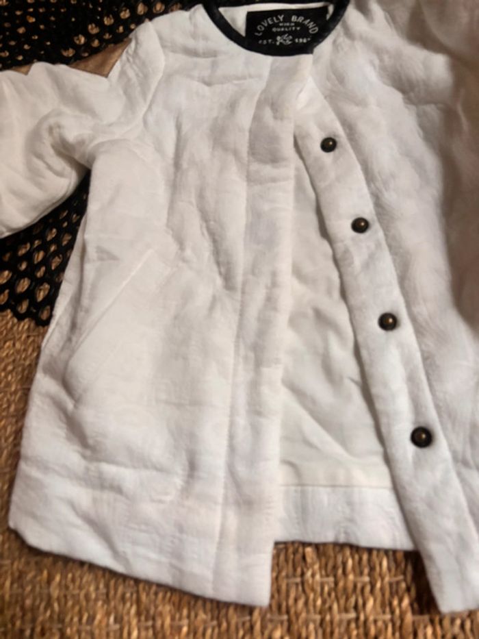 Veste mi longue blanche dorée - photo numéro 2