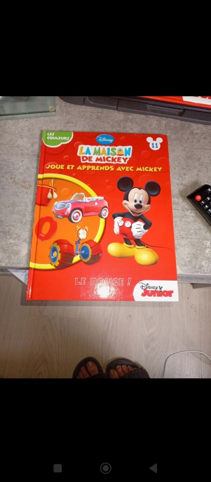 Livre enfants la maison de Mickey les couleurs