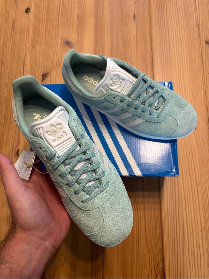 Adidas Gazelle vert Off White Taille 39 1/3 - photo numéro 2