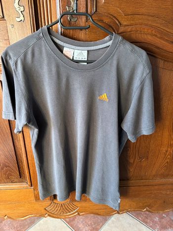 T-shirt Adidas
