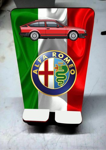 support téléphone motif alfa roméo neuf