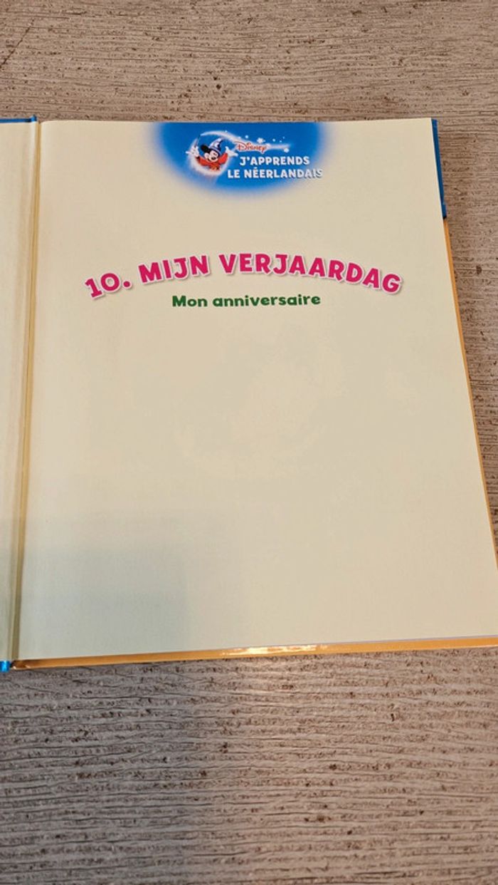 Livre pour enfant + CD en français pour apprendre le néerlandais, Disney, neuf - photo numéro 3