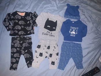 Lot ensemble naissance neuf