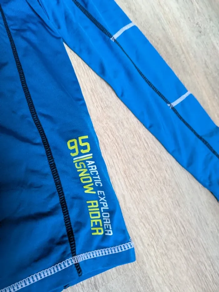 Tee shirt thermique ski 10 ans Neuf - photo numéro 7