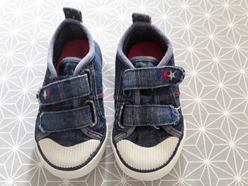 Basket en toile taille 22