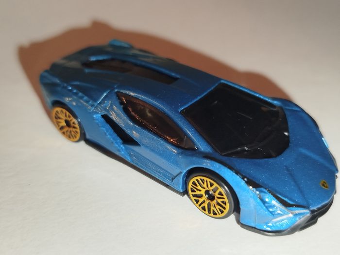Hot Wheels Lamborghini Sián FKP 37 Exclusive MultiPack 2024 - photo numéro 5