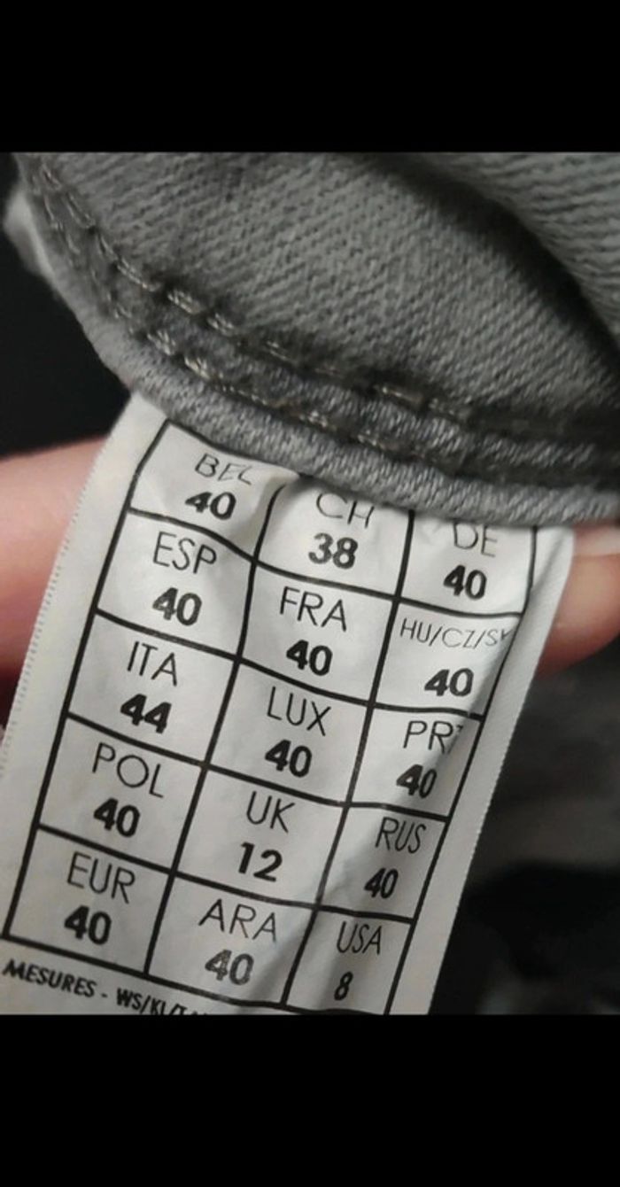 Jean à liseret - photo numéro 3