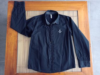 Chemise noire ML 12 ans