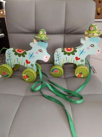 Lot 2  Jeux a tirer djeco