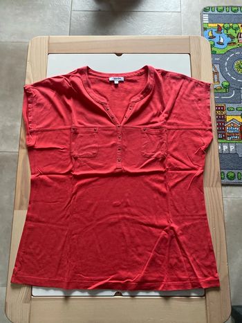 T-shirt taille 3 (42/44)