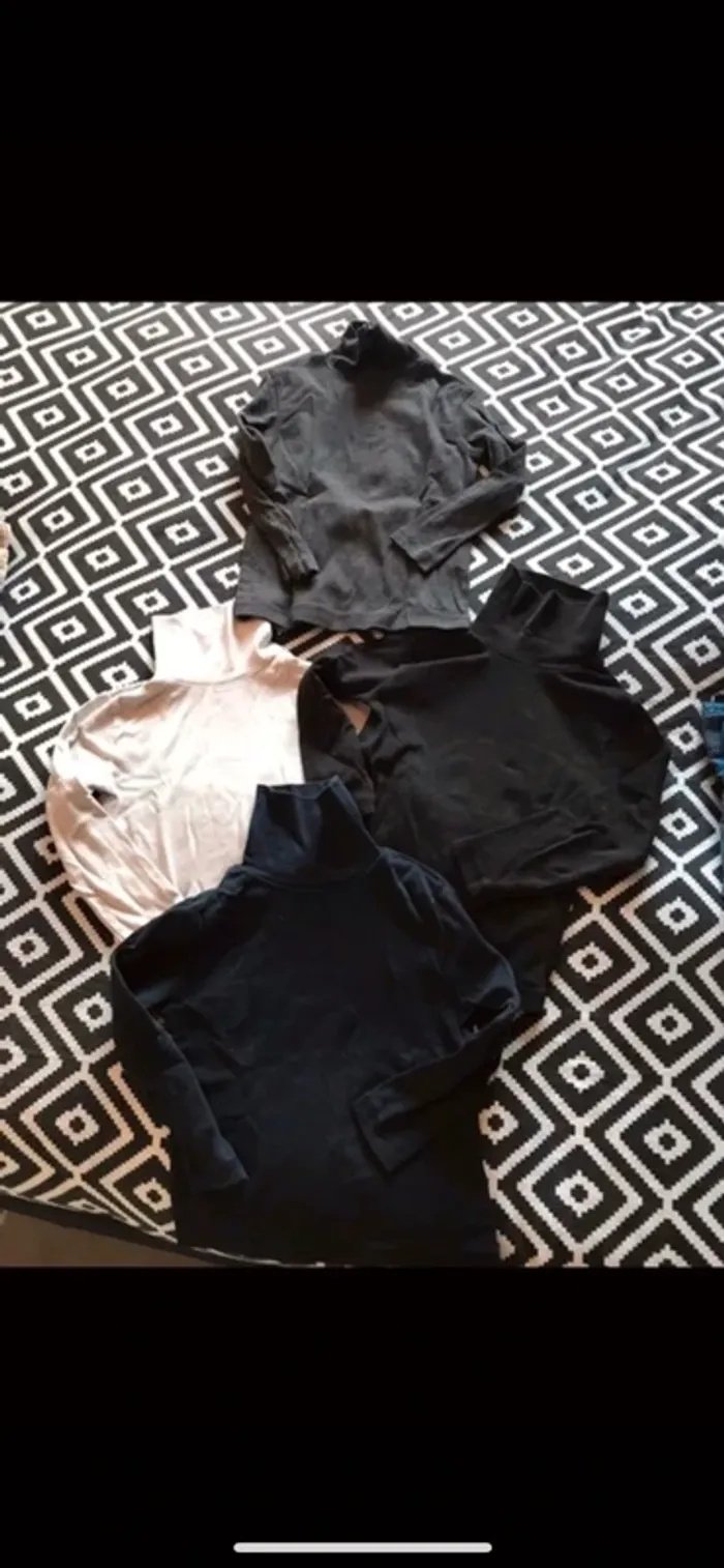 4 sous pulls / cols roulés taille 4 ans