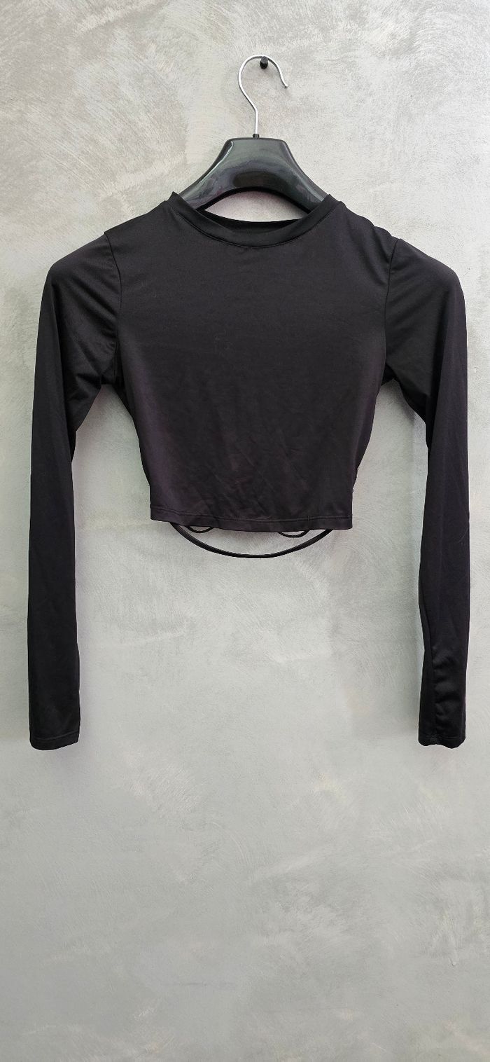 Top noir taille S tbe