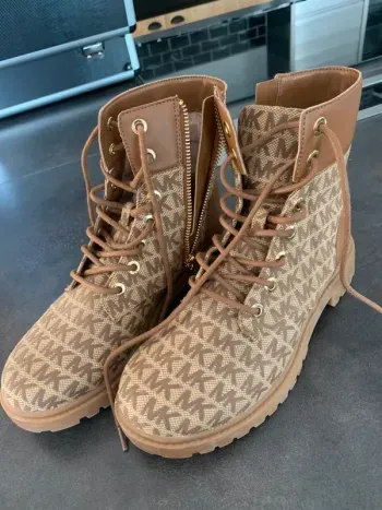 Bottines marron logo MK