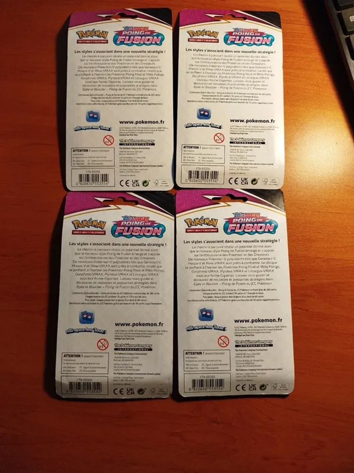 Artset de 4 boosters poing de fusion sous blister en français - photo numéro 6