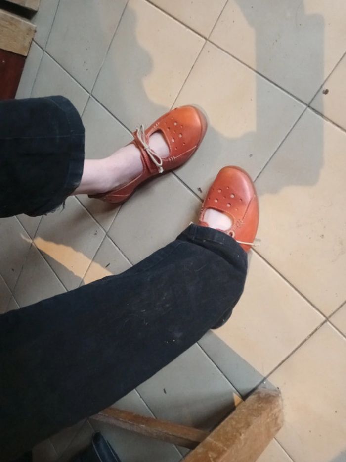 Chaussures cuir orange rouille - photo numéro 7