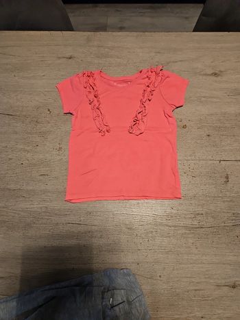 T shirt rose fushia à manches courtes avec froufrous, Primark, 6/7 ans