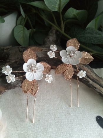 Barettes bohèmes blanches et dorées