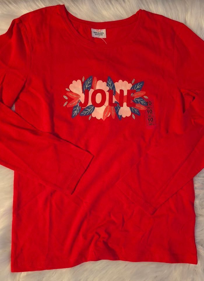 (Neufs non portés) 🏷😍🩷🤩 superbe ensemble teeshirt ml et short velour 10 ans fille 🩷😍🥰 - photo numéro 3