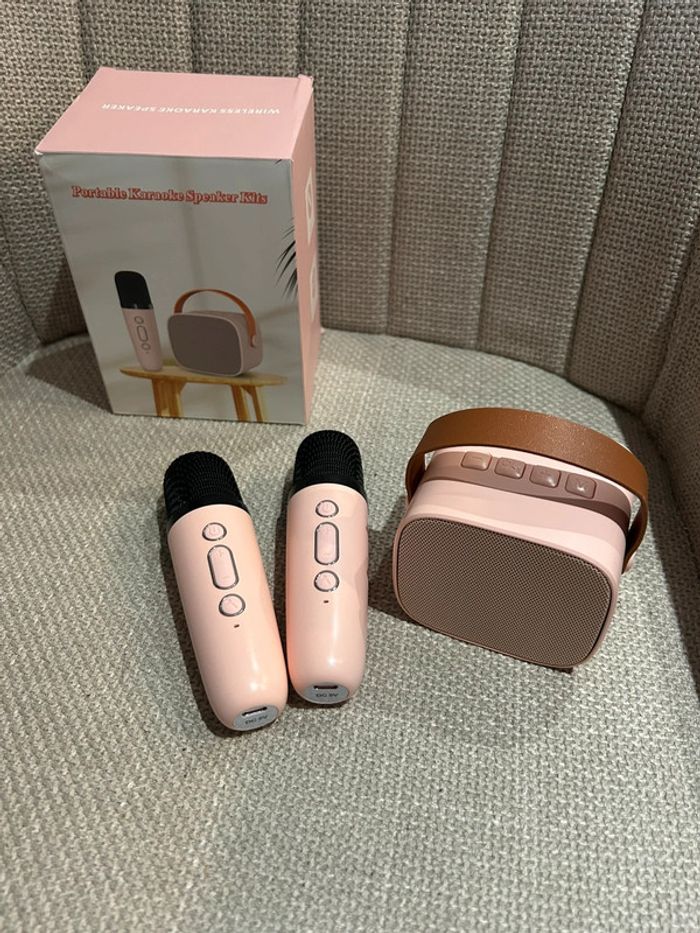 🎤 Kit Karaoké Portable Sans Fil - Complet et Neuf ! 🎶
