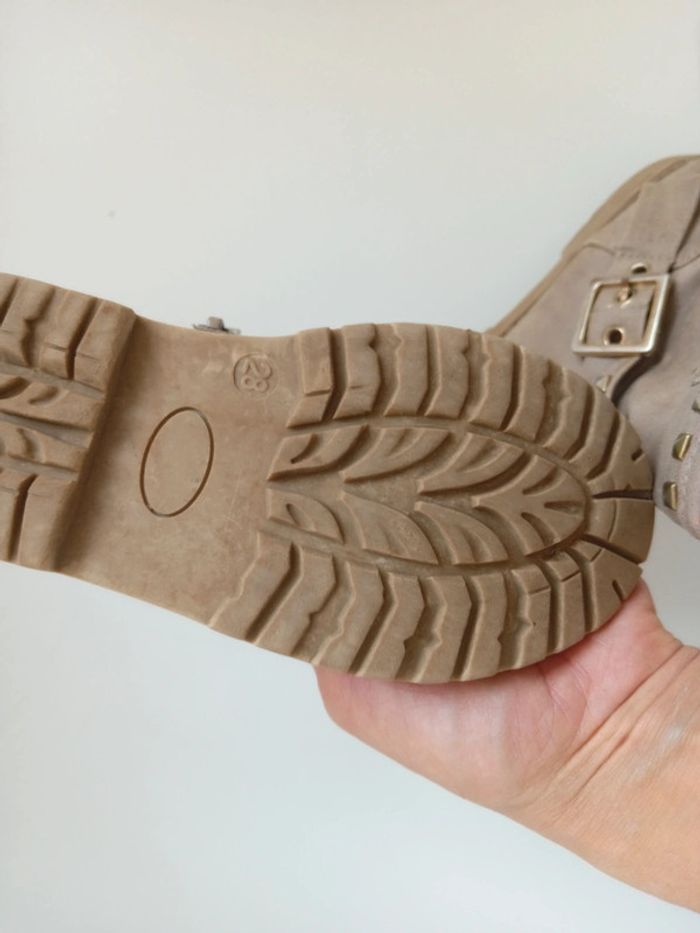 Bottes fille t.28 - photo numéro 2