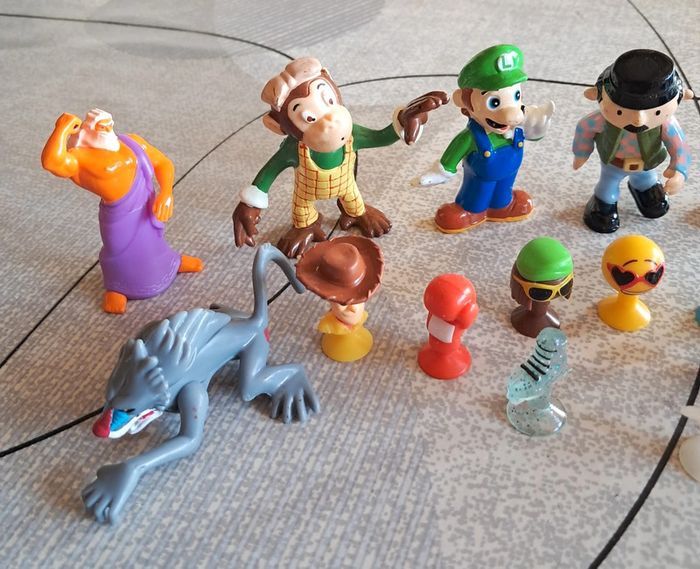 Lot figurines *personnages dessins animés Disney* - photo numéro 11