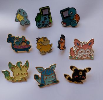 Pins pokemon