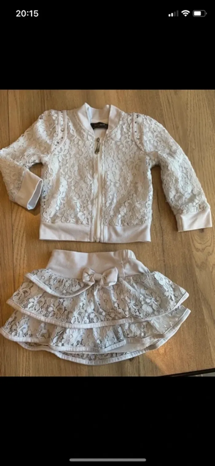 Ensemble chicaprie taille 18 mois