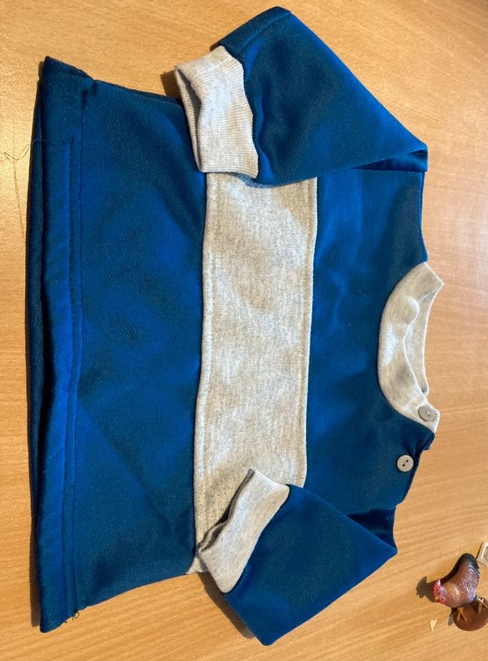 Lot de 4 sweat-shirt (pulll) taille 6 mois - photo numéro 4