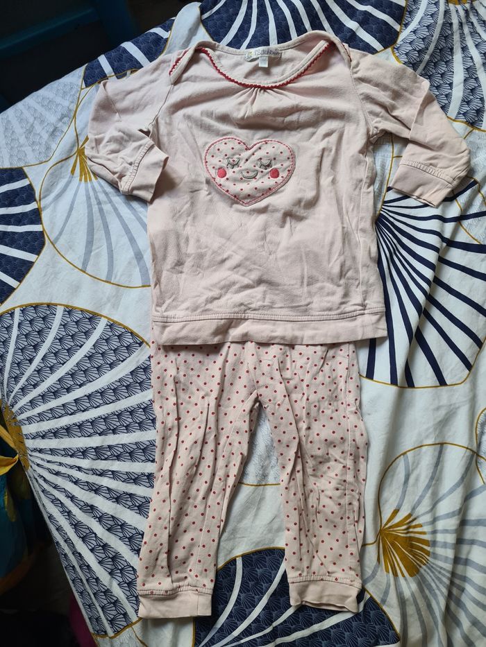 Ensemble haut et legging. Kitchoun. 18 mois.