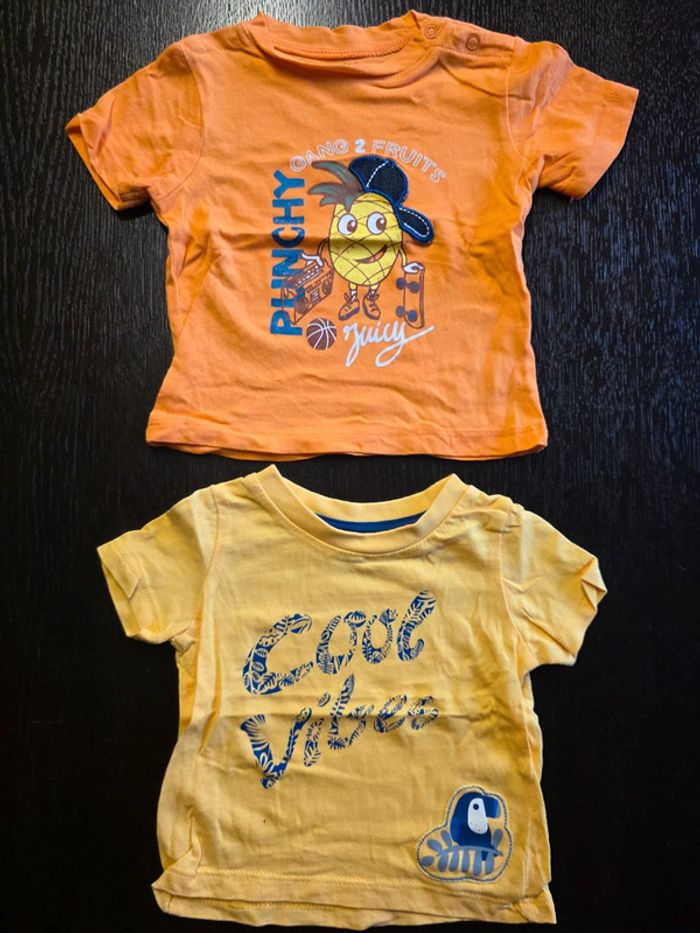 Lot de 2 tee-shirts en 3 mois