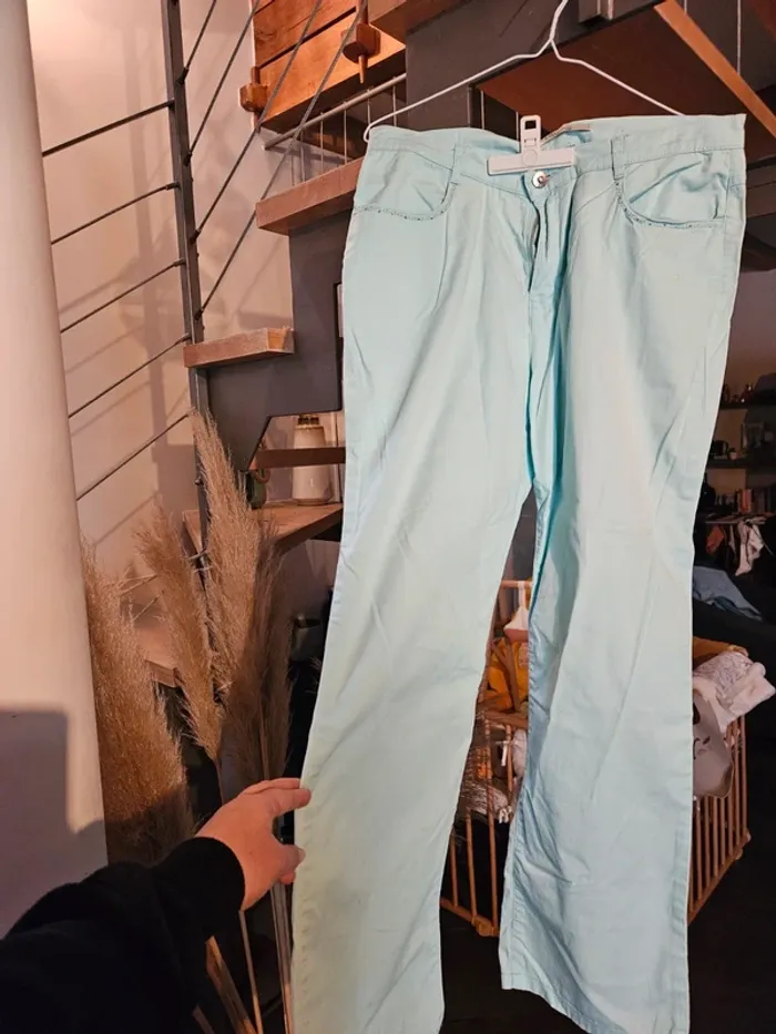 Pantalon femme T.42