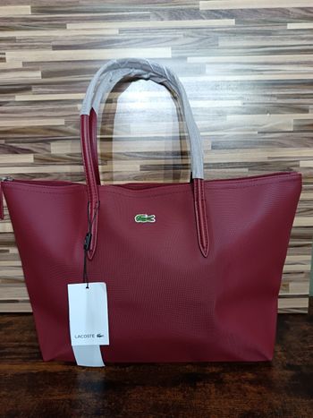 Sac Lacoste