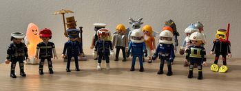 Lot de 18 figurines Playmobil