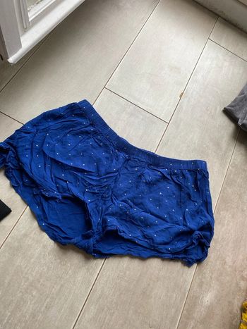 Short de pyjama, taille L. Kiabi.